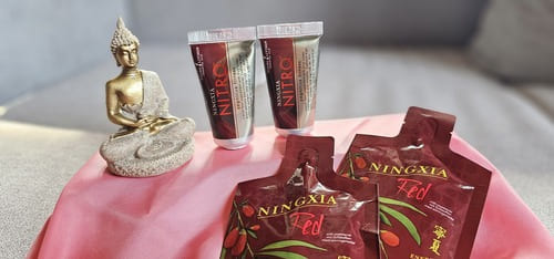 Ätherische Öle 9 Proben von Nahrungsergänzungsmitteln von Young Living bei Wellnessmassagen Federleicht
